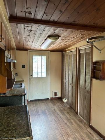 44800 Ecorse Road, Belleville, MI 48111