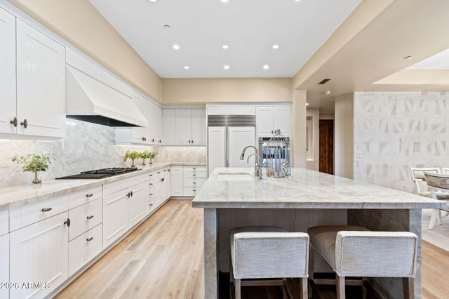 9290 E THOMPSON PEAK Parkway 493, Scottsdale, AZ 85255