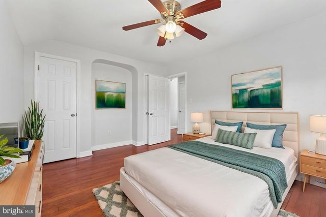 4826 WOODLAWN DR, Hyattsville, MD 20784