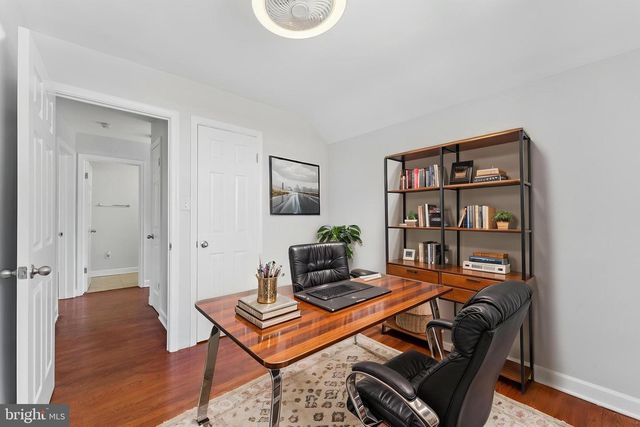 4826 WOODLAWN DR, Hyattsville, MD 20784