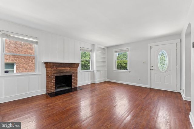 4826 WOODLAWN DR, Hyattsville, MD 20784