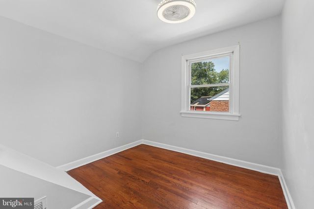 4826 WOODLAWN DR, Hyattsville, MD 20784