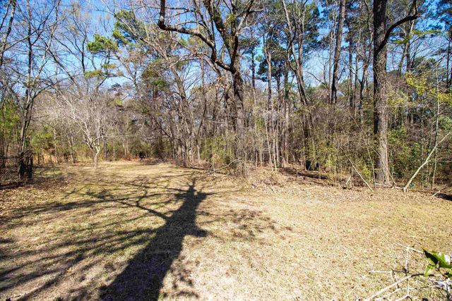 5811 Yarborough Rd., Longview, TX 75604