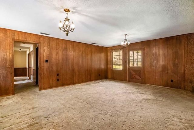 5811 Yarborough Rd., Longview, TX 75604