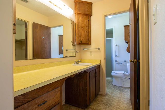 5811 Yarborough Rd., Longview, TX 75604