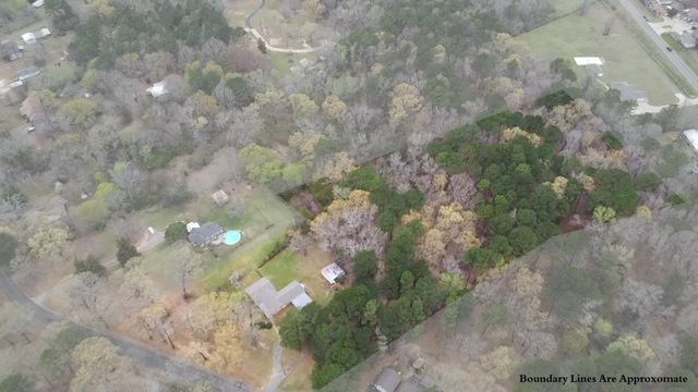 5811 Yarborough Rd., Longview, TX 75604