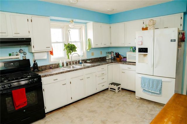 518 N Lincoln Street, Erie, KS 66733