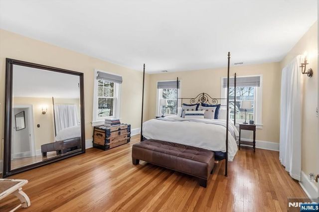 429 Fairway Road, Ridgewood, NJ 07450