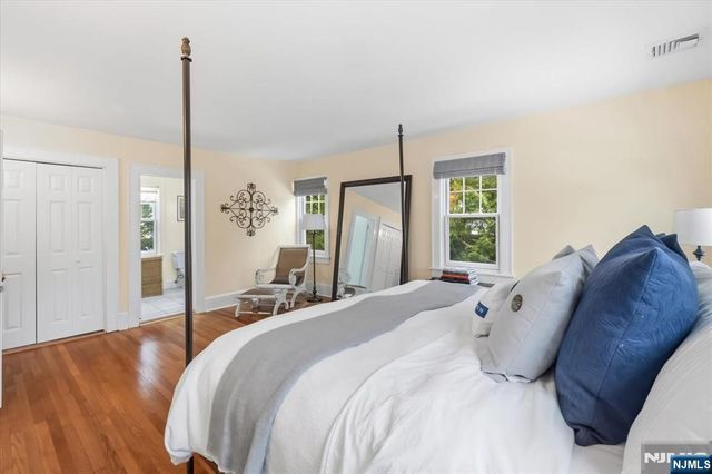 429 Fairway Road, Ridgewood, NJ 07450