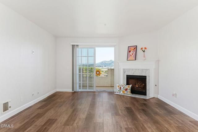 2803 Antonio Drive 204, Camarillo, CA 93010