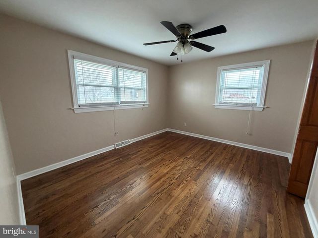 1092 PAPER MILL ROAD, Chambersburg, PA 17202