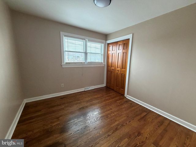 1092 PAPER MILL ROAD, Chambersburg, PA 17202