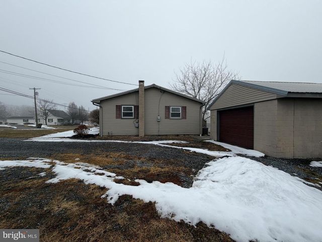 1092 PAPER MILL ROAD, Chambersburg, PA 17202