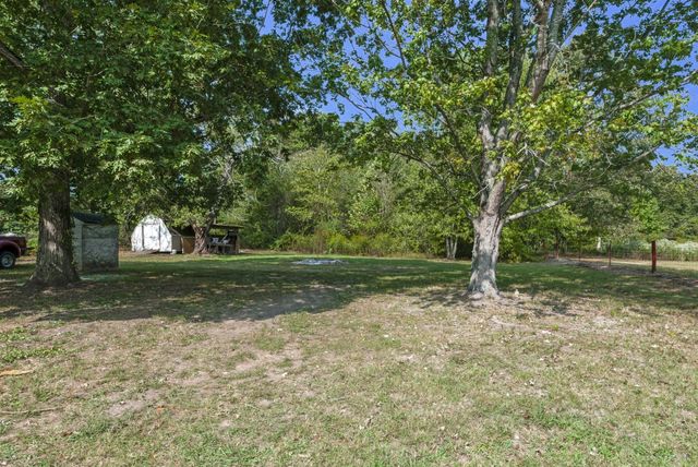 3289 Buffalo Road, Ethridge, TN 38456