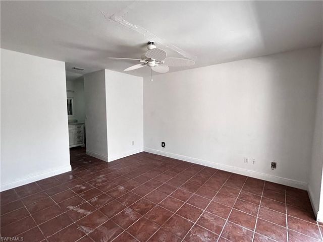 310 SE 29th TER, Cape Coral, FL 33904