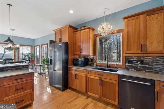 1458 Valley View Drive, Big Canoe, GA 30143