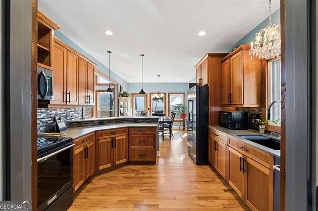 1458 Valley View Drive, Big Canoe, GA 30143