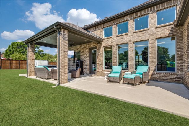 301 Red River Cir Trail, Highland Village, TX 75077