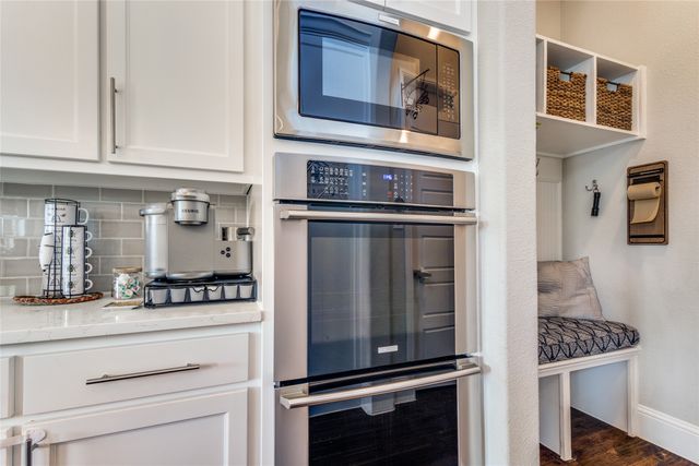 301 Red River Cir Trail, Highland Village, TX 75077