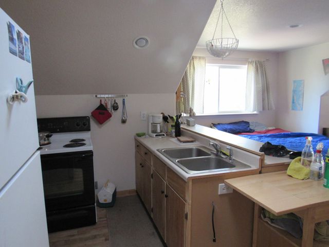 39051 Twin River Drive, Chiloquin, OR 97624