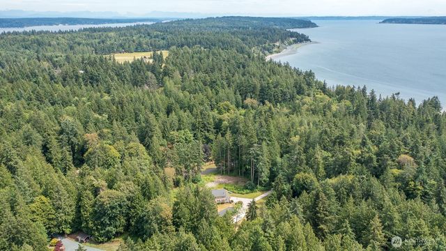 3023 S Camano Drive, Camano Island, WA 98282