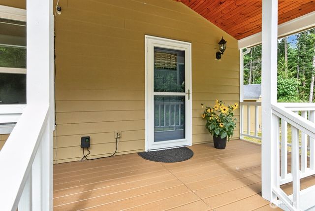 3023 S Camano Drive, Camano Island, WA 98282