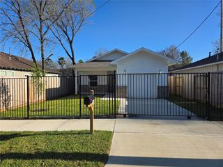 3407 Webster Street, Houston, TX 77004