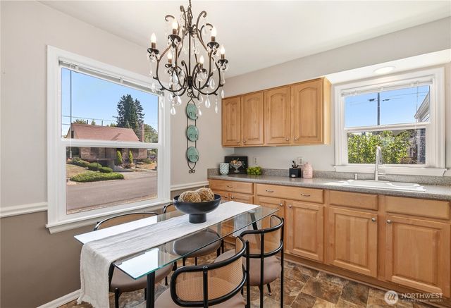 2722 N Tyler Street, Tacoma, WA 98407