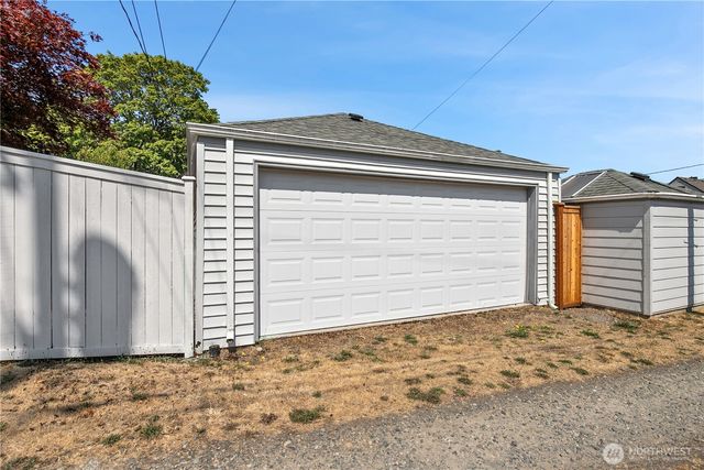 2722 N Tyler Street, Tacoma, WA 98407