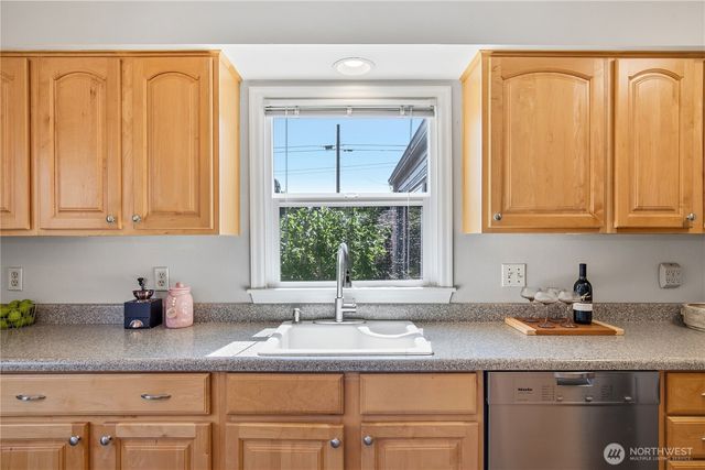 2722 N Tyler Street, Tacoma, WA 98407