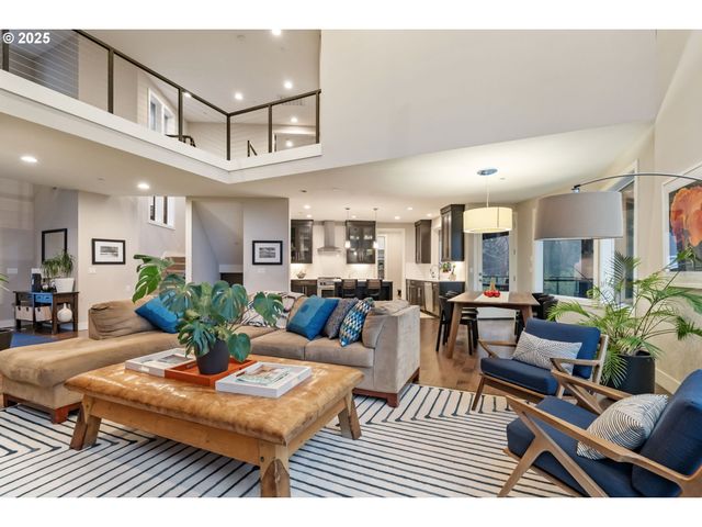 3311 Nw TULLAMORE Ct, Portland, OR 97229