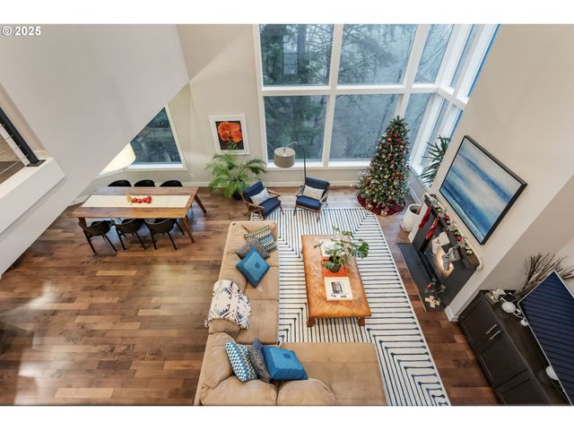 3311 Nw TULLAMORE Ct, Portland, OR 97229