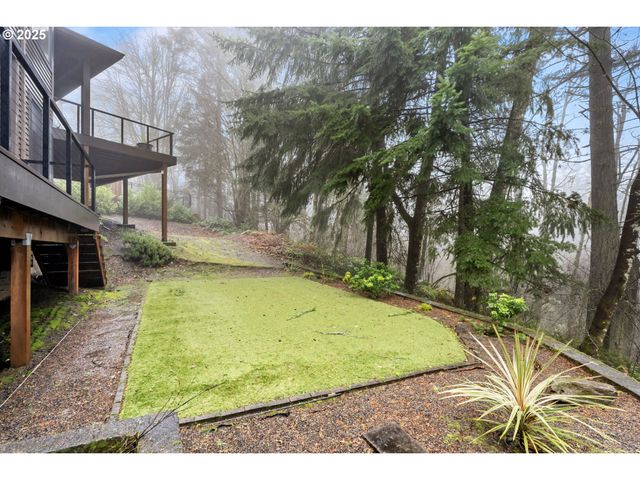 3311 Nw TULLAMORE Ct, Portland, OR 97229