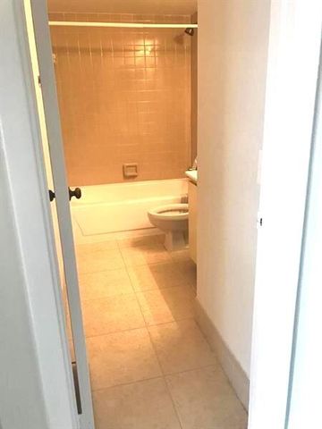 1230 S Military Trail 2014, Deerfield Beach, FL 33442