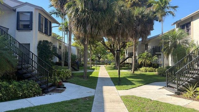 1230 S Military Trail 2014, Deerfield Beach, FL 33442