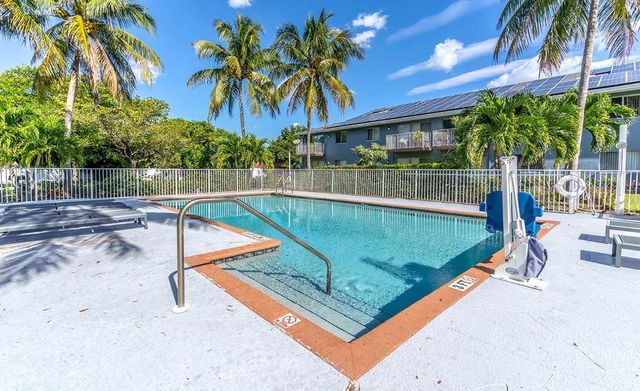 1230 S Military Trail 2014, Deerfield Beach, FL 33442