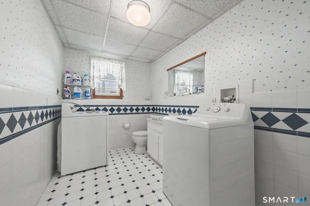 90 Rolling Ridge Road, Hamden, CT 06518