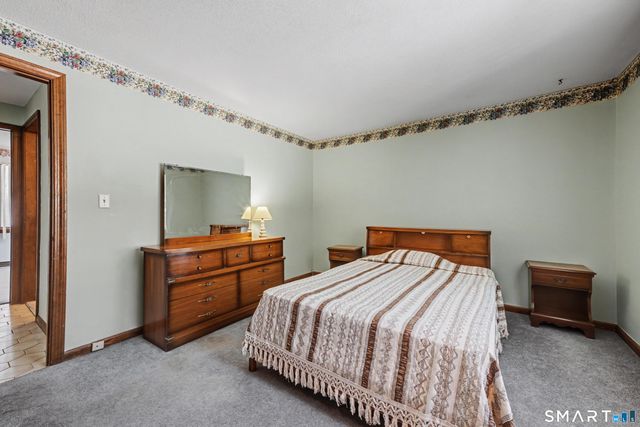 90 Rolling Ridge Road, Hamden, CT 06518