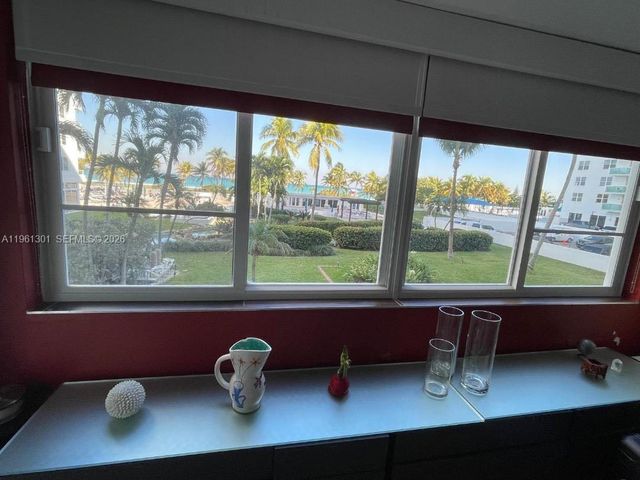 5005 Collins Ave 212, Miami Beach, FL 33140