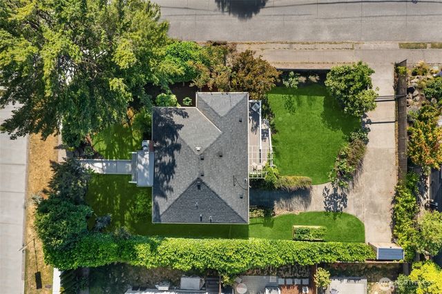 3124 W Raye Street, Seattle, WA 98199