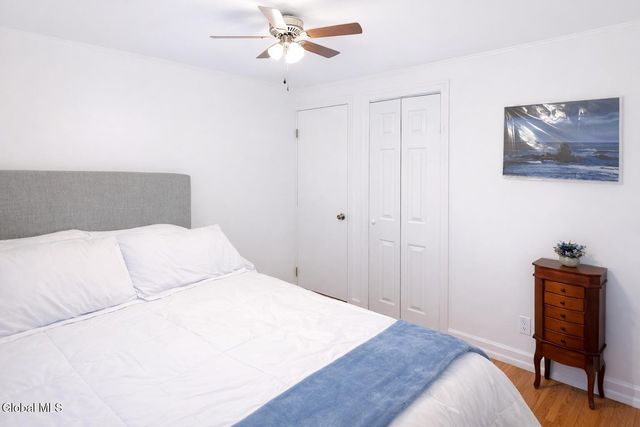 2427 3rd Avenue, Rotterdam, NY 12303