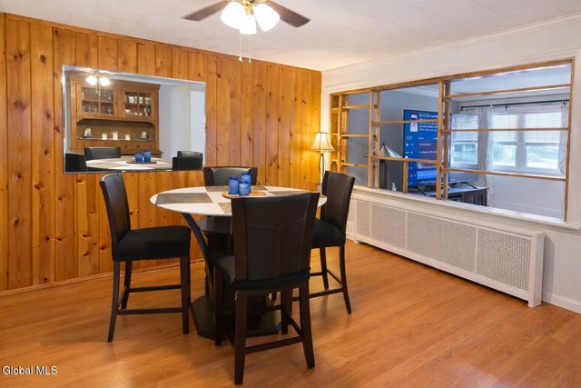 2427 3rd Avenue, Rotterdam, NY 12303