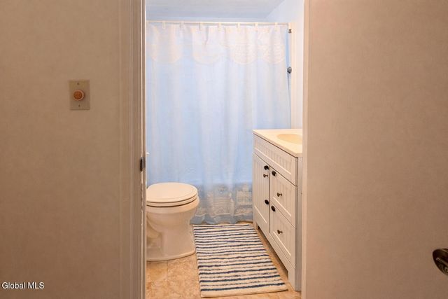 2427 3rd Avenue, Rotterdam, NY 12303