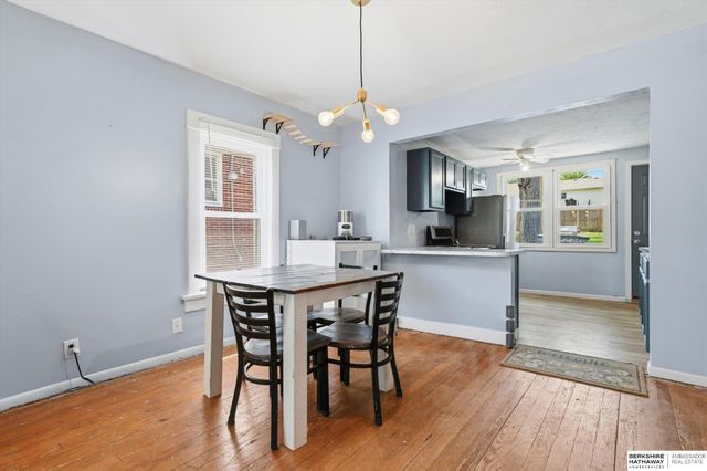 3015 S 12th Street, Lincoln, NE 68502