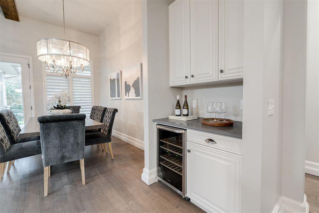 1121 Fenwick Place, Nichols Hills, OK 73116