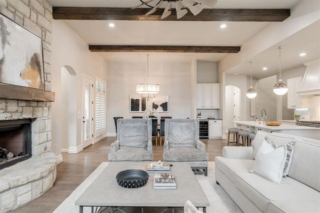 1121 Fenwick Place, Nichols Hills, OK 73116