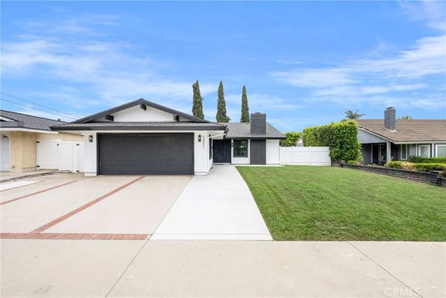 5402 Jefferson, Yorba Linda, CA 92886