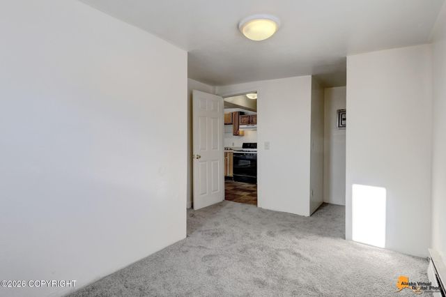 2607 W 31st Avenue, Anchorage, AK 99517