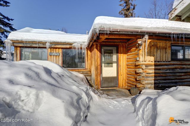 2607 W 31st Avenue, Anchorage, AK 99517