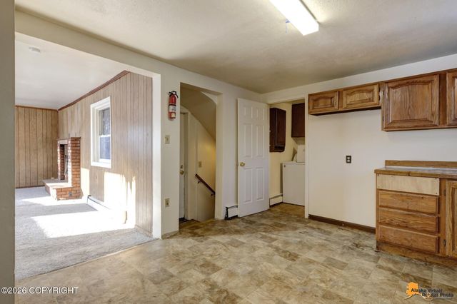 2607 W 31st Avenue, Anchorage, AK 99517